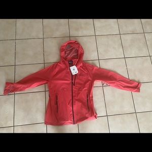 Patagonia Women’s Stretch Rainshadow Jacket